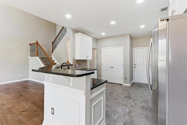 415 MOUNTAIN VIEW Lane, Woodstock, GA 30188