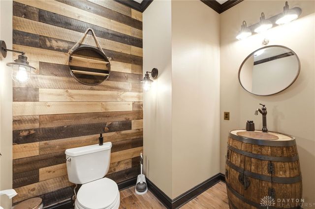 2054 Winding Brook Way, Xenia, OH 45385