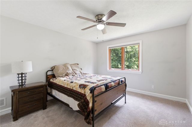 2054 Winding Brook Way, Xenia, OH 45385