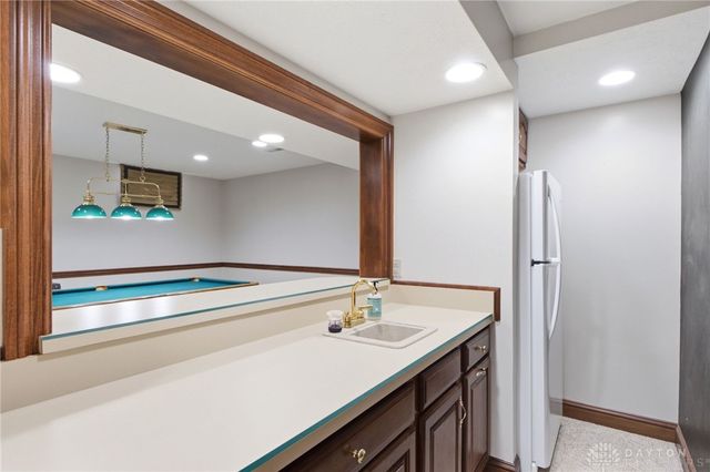 2054 Winding Brook Way, Xenia, OH 45385