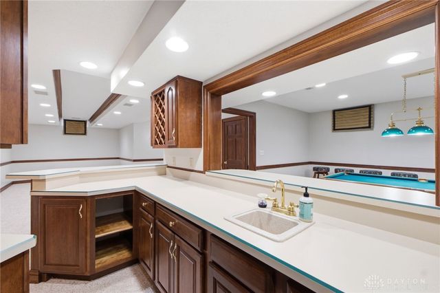 2054 Winding Brook Way, Xenia, OH 45385