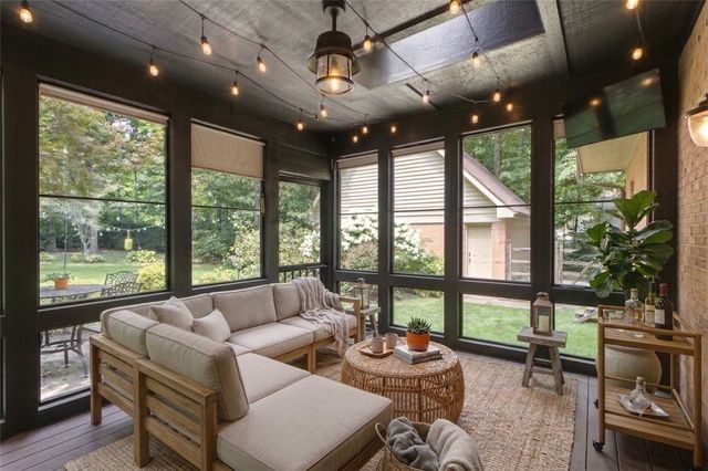 2054 Winding Brook Way, Xenia, OH 45385
