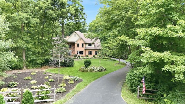 2054 Winding Brook Way, Xenia, OH 45385