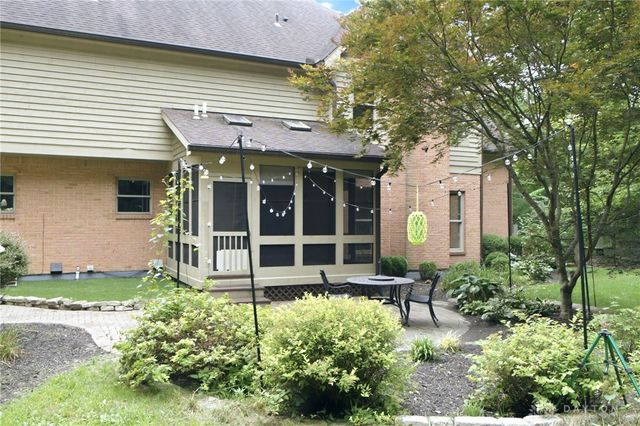 2054 Winding Brook Way, Xenia, OH 45385