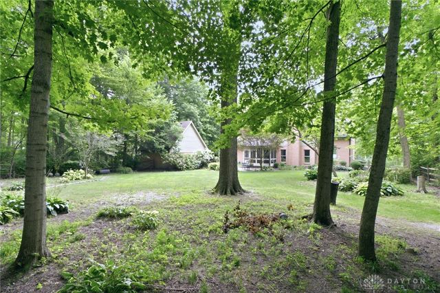 2054 Winding Brook Way, Xenia, OH 45385