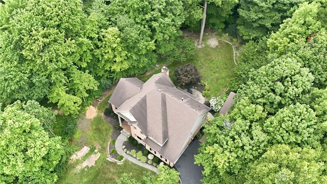 2054 Winding Brook Way, Xenia, OH 45385