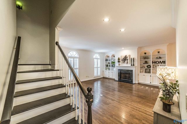 65 Revere Way 65, Huntsville, AL 35801