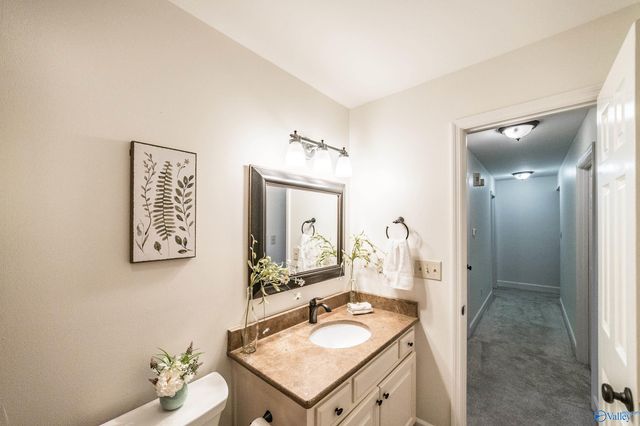 65 Revere Way 65, Huntsville, AL 35801