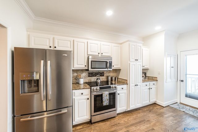 65 Revere Way 65, Huntsville, AL 35801