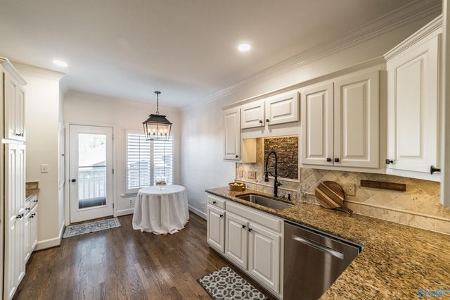 65 Revere Way 65, Huntsville, AL 35801