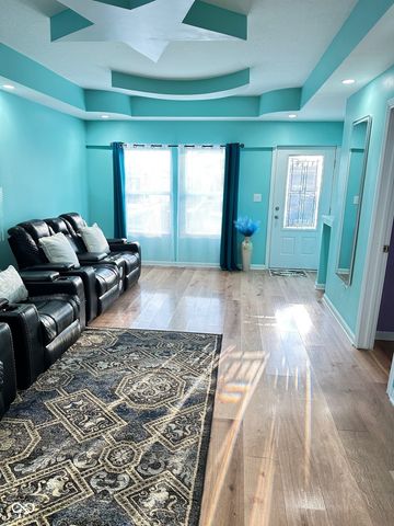424 S Parker Avenue, Indianapolis, IN 46201