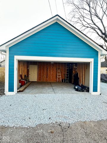 424 S Parker Avenue, Indianapolis, IN 46201