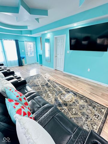 424 S Parker Avenue, Indianapolis, IN 46201