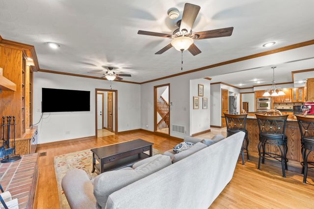 166 Fawn Court, Westerville, OH 43081