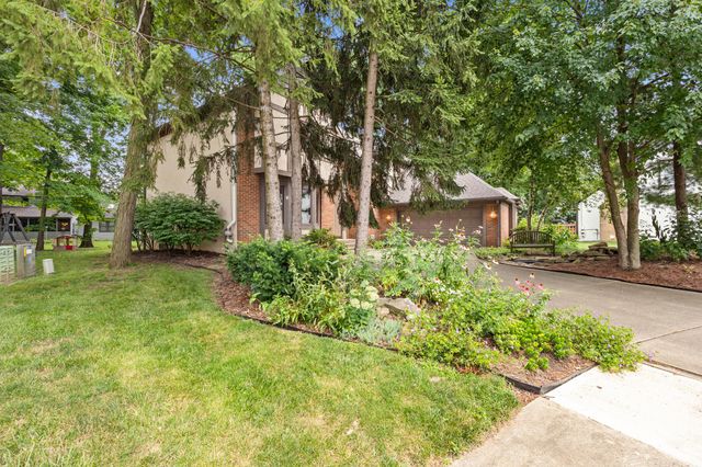 166 Fawn Court, Westerville, OH 43081