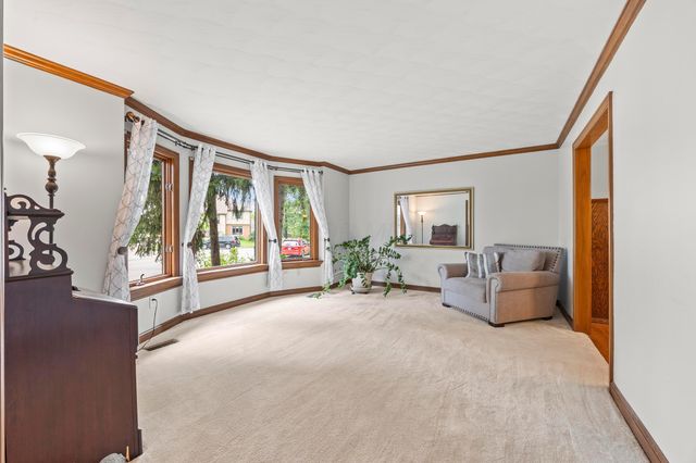 166 Fawn Court, Westerville, OH 43081