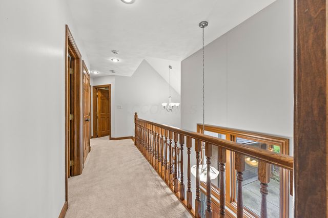 166 Fawn Court, Westerville, OH 43081