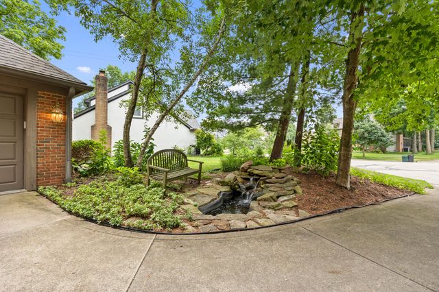 166 Fawn Court, Westerville, OH 43081