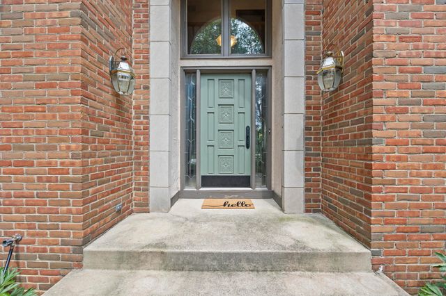 166 Fawn Court, Westerville, OH 43081