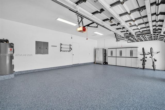 219 Landings Blvd, Weston, FL 33327