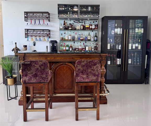 219 Landings Blvd, Weston, FL 33327