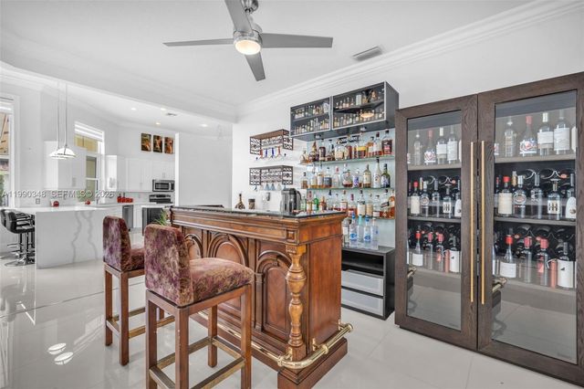 219 Landings Blvd, Weston, FL 33327