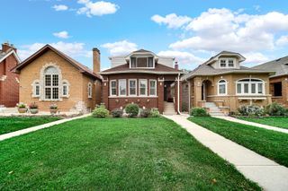 1815 N Natchez Avenue, Chicago, IL 60707