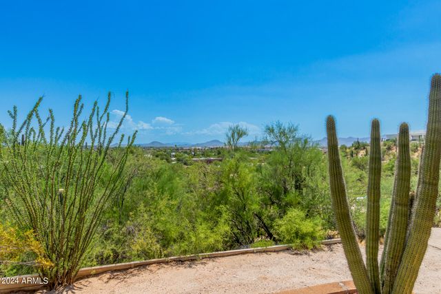 4980 N HILLCREST Drive, Tucson, AZ 85704