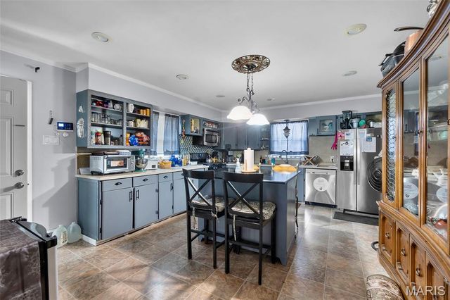 907 Taylor Street, Sikeston, MO 63801