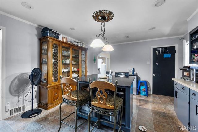 907 Taylor Street, Sikeston, MO 63801