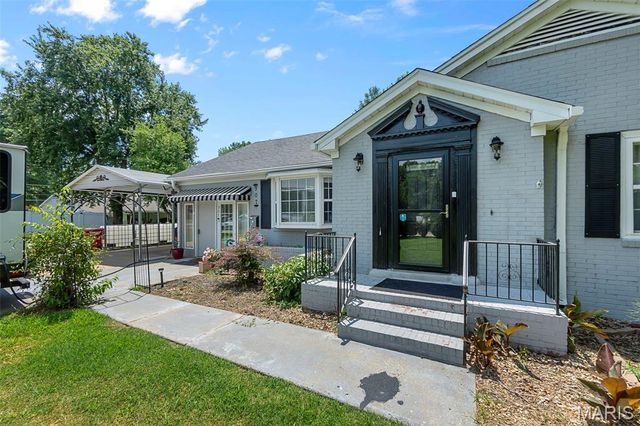 907 Taylor Street, Sikeston, MO 63801