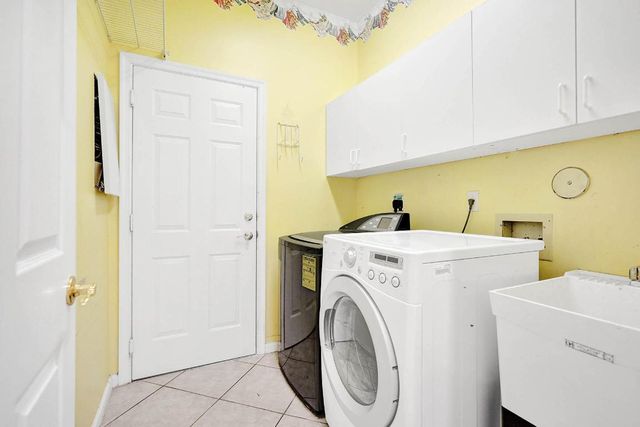 11224 NW 65th Court, Parkland, FL 33076