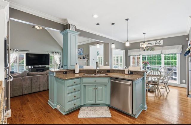 110 W Woodglen Road, Spartanburg, SC 29301