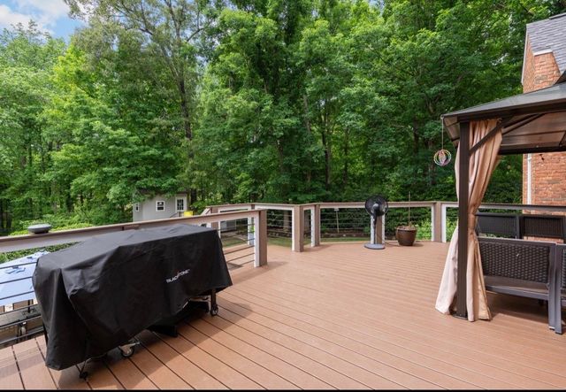 110 W Woodglen Road, Spartanburg, SC 29301