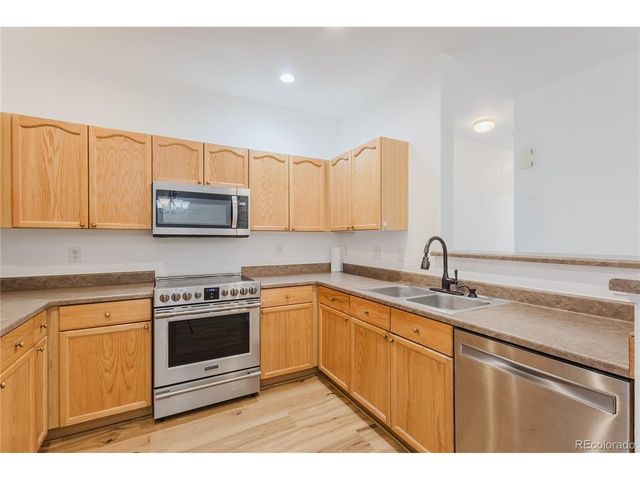 8465 S Holland Way 205, Littleton, CO 80128