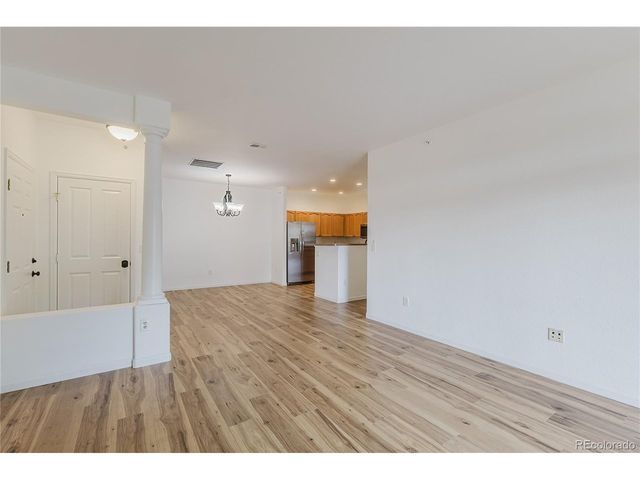 8465 S Holland Way 205, Littleton, CO 80128