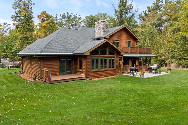 N7631 Bittersweet ROAD, Plymouth, WI 53073