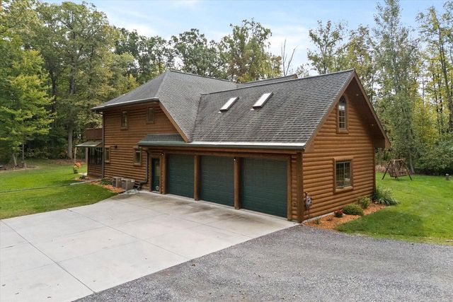 N7631 Bittersweet ROAD, Plymouth, WI 53073