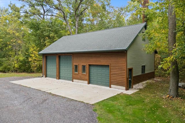 N7631 Bittersweet ROAD, Plymouth, WI 53073