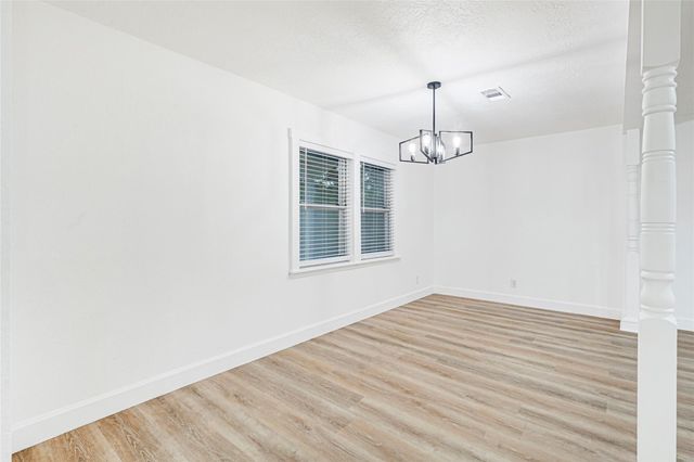 2703 Ammons Street, Baytown, TX 77521