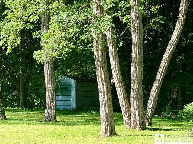 9417 Route 60, Pomfret, NY 14063