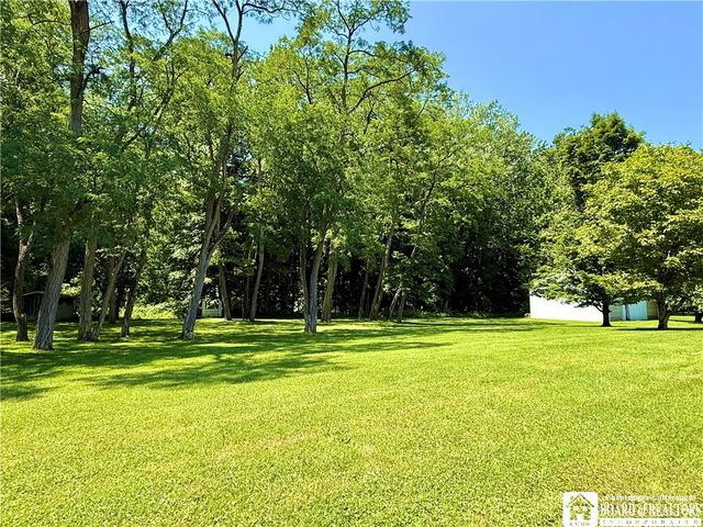 9417 Route 60, Pomfret, NY 14063