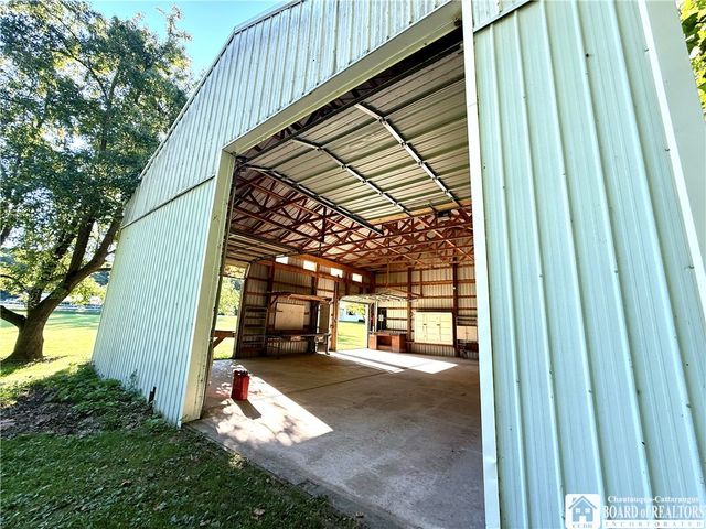 9417 Route 60, Pomfret, NY 14063