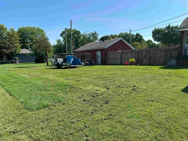 2816 E Morgan Avenue, Evansville, IN 47711