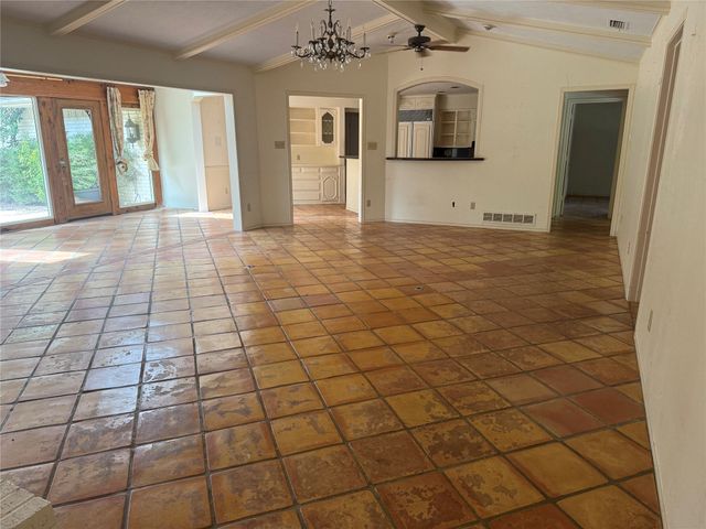 6630 Westlake Avenue, Dallas, TX 75214