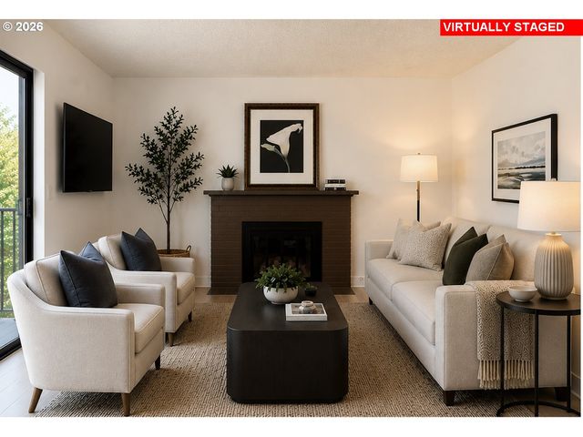 750 1ST St, Lake Oswego, OR 97034