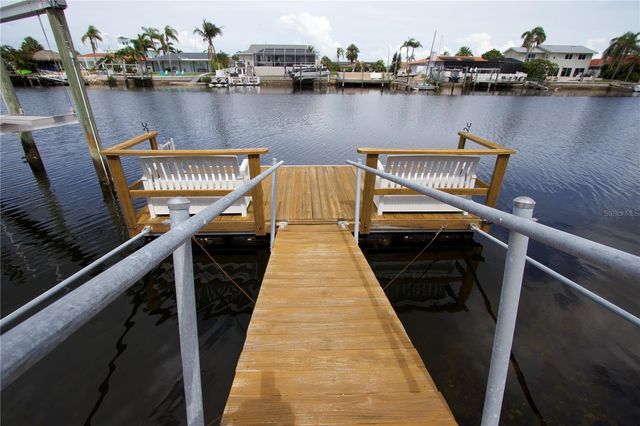 5339 BOWLINE BEND, New Port Richey, FL 34652