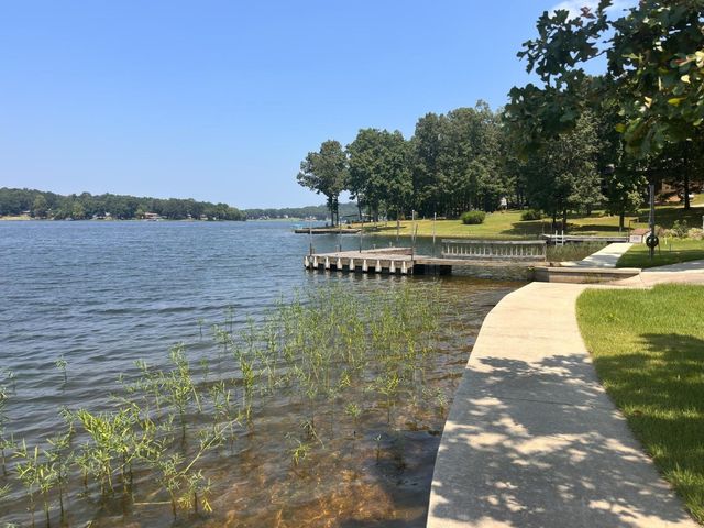 606 S Shore Drive, Horseshoe Bend, AR 72512