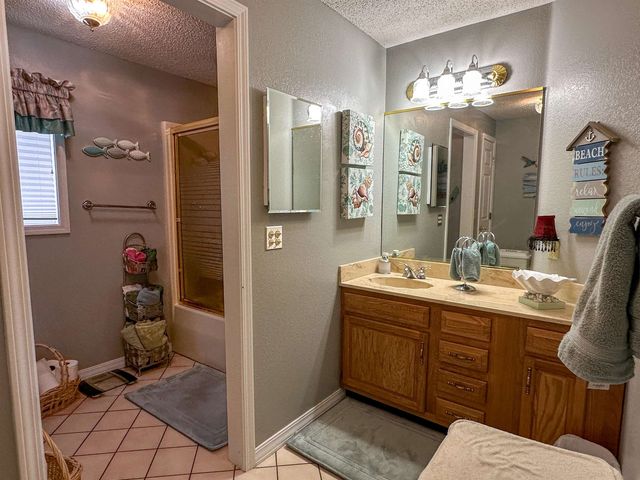 606 S Shore Drive, Horseshoe Bend, AR 72512