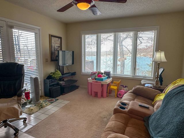 606 S Shore Drive, Horseshoe Bend, AR 72512